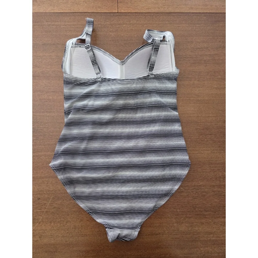 Bond-eye Australia One Piece  Ruched Swimsuit Us Sz 10 Black And‎ White Striped